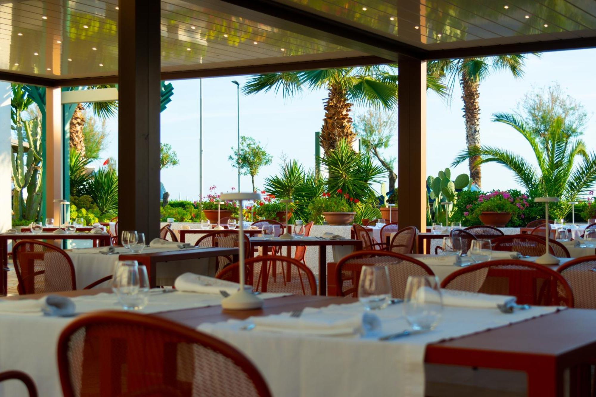 Hotel Garden برايا إيه ماري المظهر الخارجي الصورة