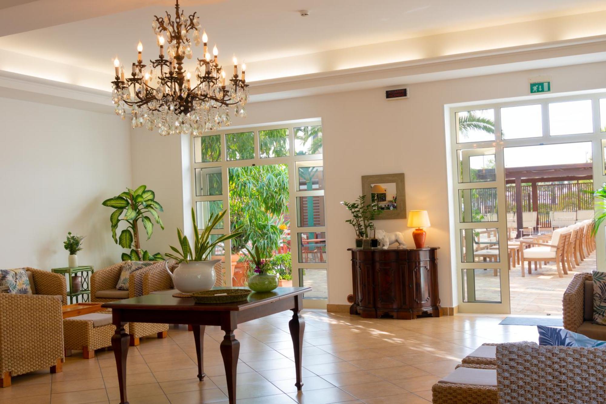 Hotel Garden برايا إيه ماري المظهر الخارجي الصورة