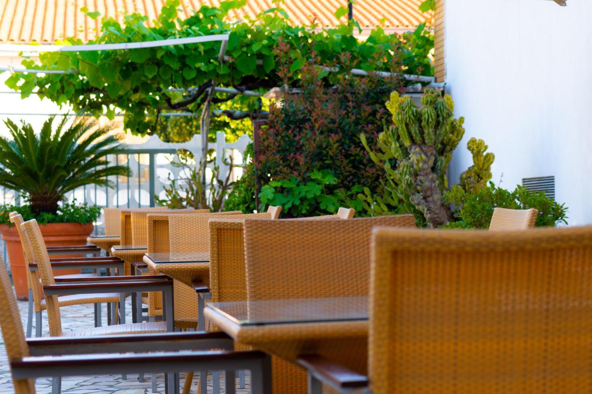 Hotel Garden برايا إيه ماري المظهر الخارجي الصورة