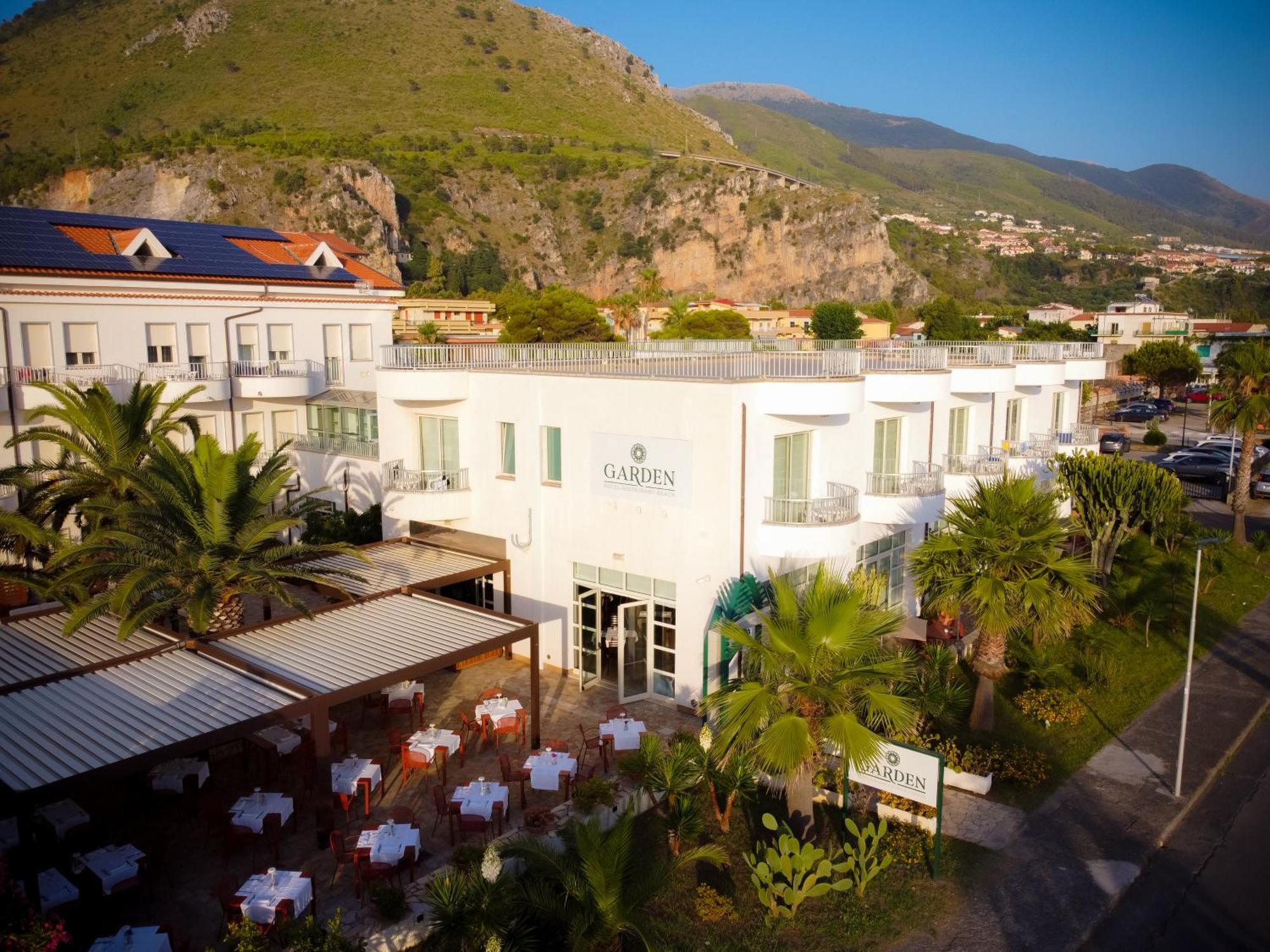 Hotel Garden برايا إيه ماري المظهر الخارجي الصورة