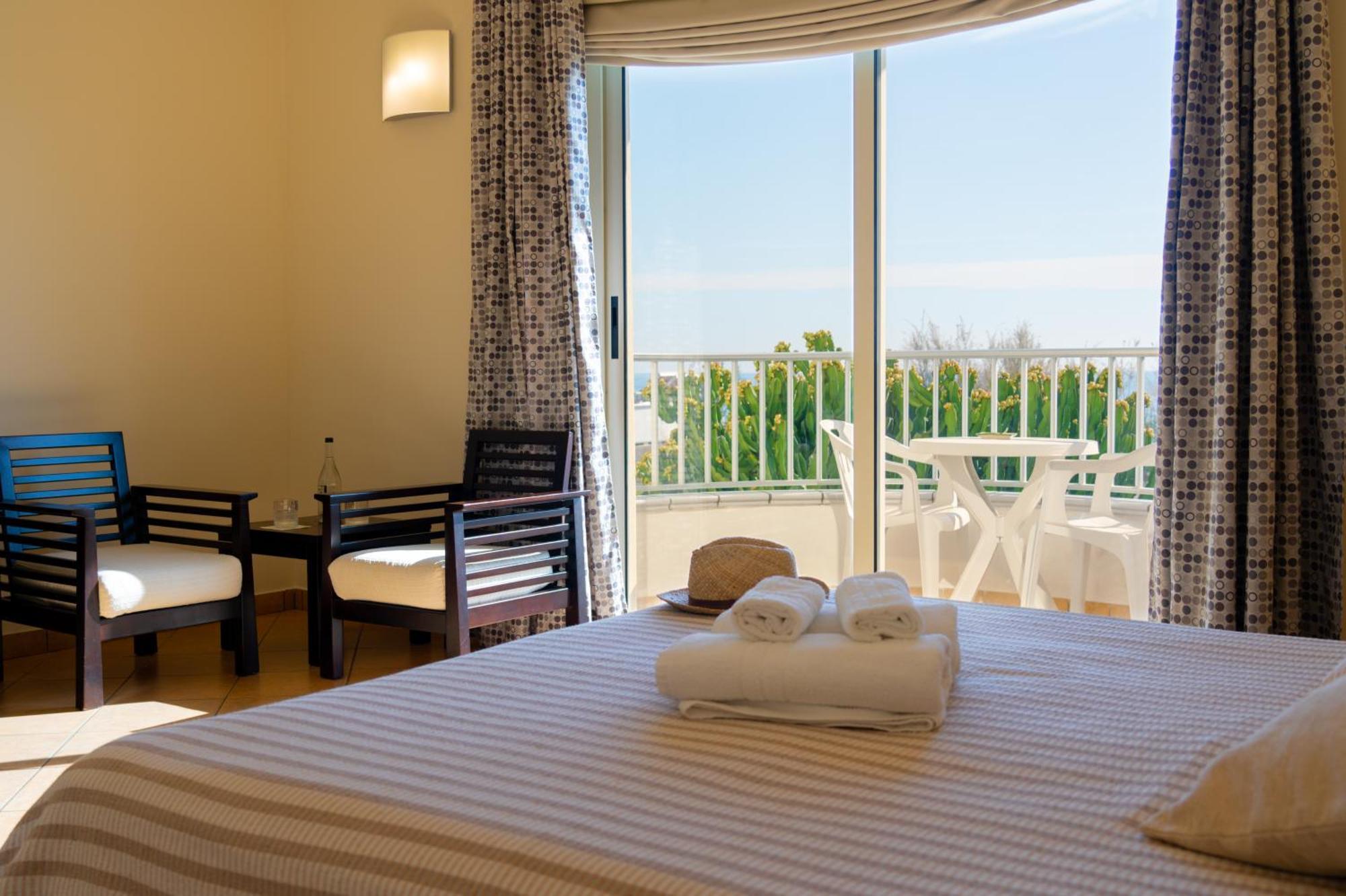 Hotel Garden برايا إيه ماري المظهر الخارجي الصورة