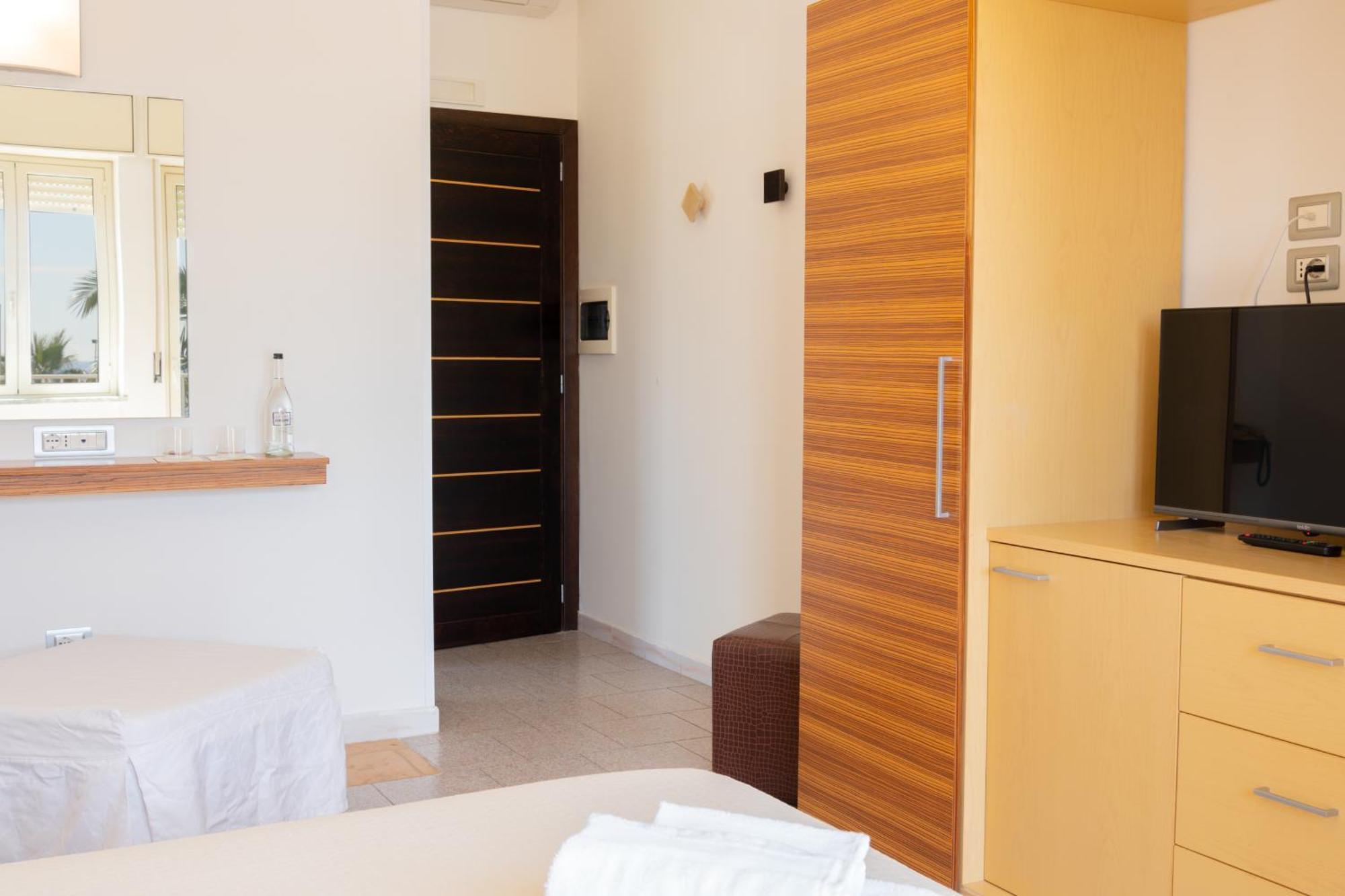 Hotel Garden برايا إيه ماري المظهر الخارجي الصورة